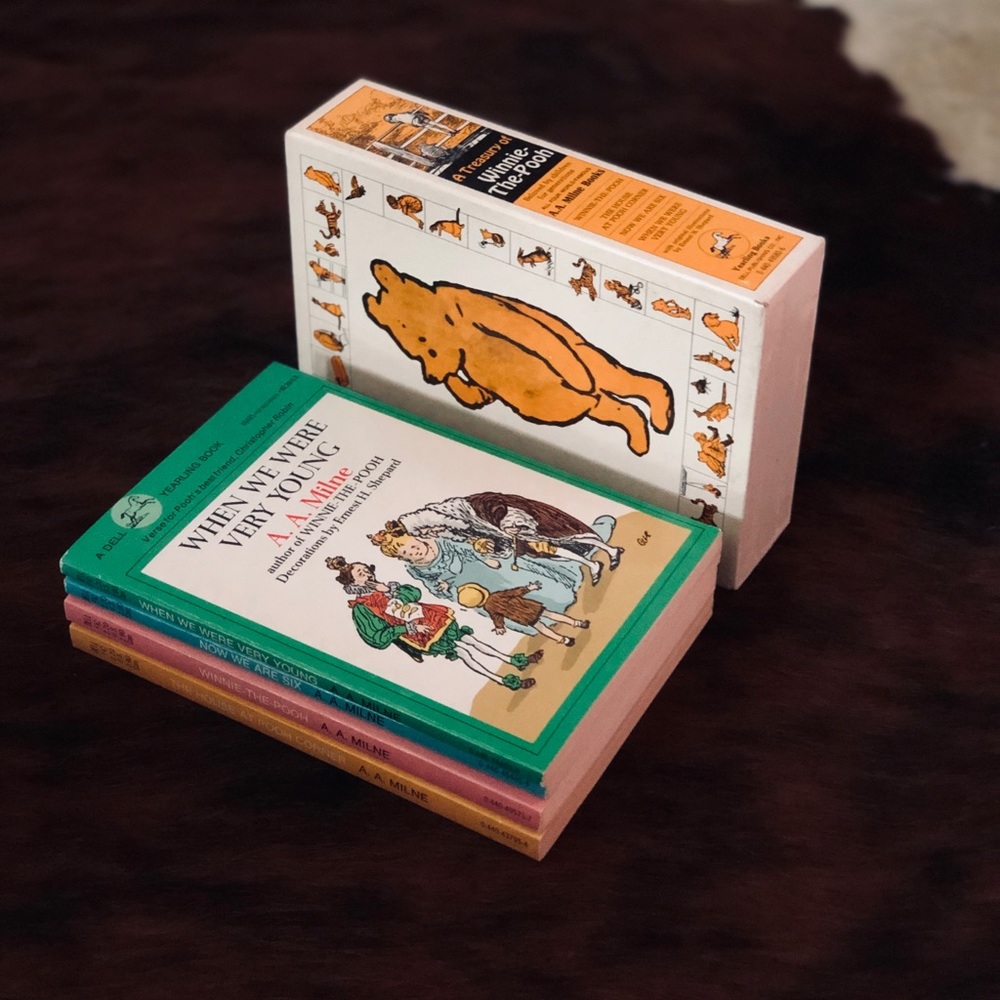 A treasury of winnie the pooh